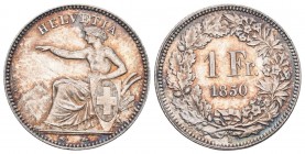 SCHWEIZ / SWITZERLAND. EIDGENOSSENSCHAFT. 1 Franken 1850 A, Paris. Divo 3, HMZ 2-1203a. 5,02 g. prächtige Patina Sehr selten in dieser Erhaltung. RR F...