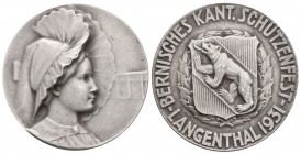 Bern, Schweiz. AR Medaille 1931 (50 mm, 51.90 g), Maitrise Cantonale Bernoise. Für Nicole Fernand über die 50 m Distanz.
Richter 309b. Fst unzikrulier...