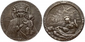 Poland Medal to the Fallen in the Field of Glory 1916. Averse: A symbolic figure in the costume of a Greek warrior places a wreath on the chest of a f...