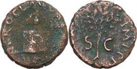 Nero (54-68). AE Quadrans, 62-68. Obv. Owl standing facing, wings spread, on garlanded altar. Rev. Olive-branch. RIC I (2nd ed.) 319. AE. 2.57 g. 16.0...