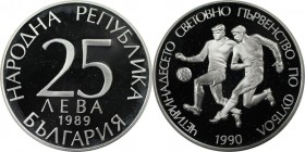 Europäische Münzen und Medaillen, Bulgarien / Bulgaria. Fußball WM 1990 in Italien. 25 Leva 1989. 23,33 g. 0.925 Silber. 0.69 OZ. KM 187. Polierte Pla...