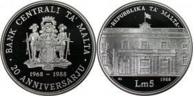 Europäische Münzen und Medaillen, Malta. 20 Jhare Zentralbank. 5 Liri 1988. 28,28 g. 0.925 Silber. 0.84 OZ. KM 87. Polierte Platte