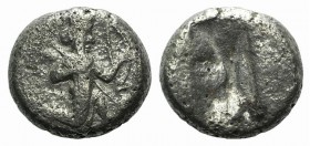 Achaemenid Kings of Persia, c. 480-420 BC. AR Siglos (15mm, 3.94g). Persian king or hero r., in kneeling-running stance, holding bow and dagger, quive...