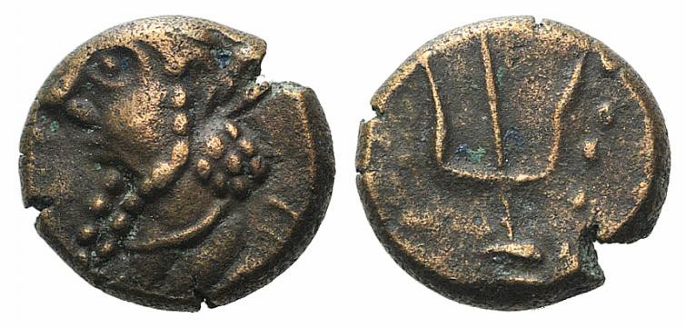 Kings of Elymais, Unidentified King. Æ Unit (9mm, 1.36g,). Diademed bust l. R/ A...