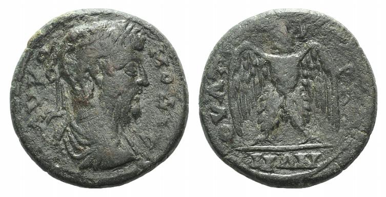 Commodus (177-192). Lydia, Thyateira. Æ (22mm, 6.87g, 12h). Laureate, draped and...