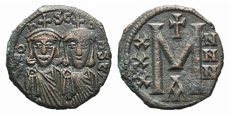 Leo III and Constantine V (717-741). Æ 40 Nummi (22mm, 5.75g, 6h). Constantinopl...