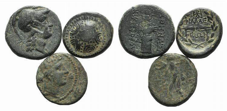 Lot of 3 Greek Æ coins, to be catalog. Lot sold as it, no returns