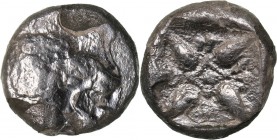 Ionia - Miletos AR Diobol - (circa 520-450 BC)
1.05 g. 9mm. F/F Forepart of roaring lion to the right. / Stellate pattern within incuse square.