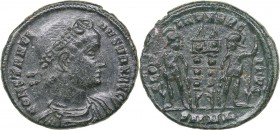 Roman Empire - Nicomedia Æ follis 330-335 - Constantine I 307/310-337 AD
1.31 g. 17mm. XF/XF Emperor's bust / two soldiers with spears at the standar...