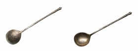Russia tea spoon 84 silver
11.12 g. 12mm.