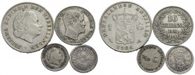 DANIMARCA - Federico VII (1848-1863) - 16 Skilling - 1856 - AG Kr. 765 assieme ad altre tre monete Olanda - Lotto di 4 monete - BB