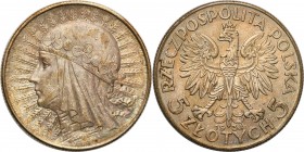 Poland II Republic
POLSKA / POLAND / POLEN / POLOGNE / POLSKO

II RP. 5 zlotych 1934 głowa kobiety 

Ładny egzemplarz. Subtelna patyna.Parchimowi...