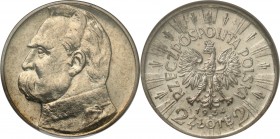 Poland II Republic
POLSKA / POLAND / POLEN / POLOGNE / POLSKO

II RP. 2 zlote 1934 Pilsudski 

Ładny egzemplarz.Moneta w slabie PCG.Parchimowicz ...