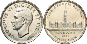 Canada
WORLD COINS

Canada, George VI (1936-1952). Dollar 1939, Ottawa 

Ładnie zachowane.KM 38

Details: 23.36 g Ag 800 
Condition: 2 (EF)