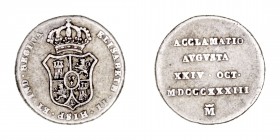 Monarquía Española
Isabel II
Medalla. AR. 1833. Proclamación en Madrid (módulo 1/2 Real). 1.45g. 15.00mm. H.-. BC.