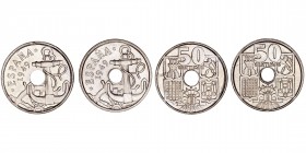 La Peseta
Estado Español
50 Céntimos. Cuproníquel. 1949 *19-56. Lote de 2 monedas. Cal.26. EBC+ a EBC.