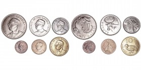 Monedas Extranjeras
Gambia
Serie de 6 valores. AE/CuNi. 1971. 1, 5, 10, 25 y 50 Bututs y Dalasi. KM.8/13. EBC.