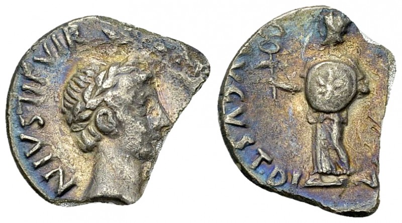 Augustus AR Denarius, The deified Julius Caesar 

Augustus (27 BC-14 AD). AR D...