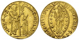 Francesco Molin, AV Zecchino 

Italia, Venezia. Francesco Molin (1646-1655). AV Zecchino (3.48 g).
D. FRANC MOLINO S M VENET, S. Marco nimbato, sta...