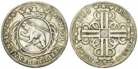 Bern, AR 1/4 Taler 1758 

Schweiz, Bern, Stadt. AR 1/4 Taler 1758 (30 mm, 7.88 g). 
HMZ 2-220b.

 Sehr schön.
