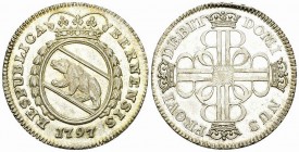 Bern, AR Vierteltaler 1797 

Schweiz, Bern. AR Vierteltaler 1797 (7.75 g).
HMZ 2-220g.

Prachtexemplar. Fast stempelglanz.