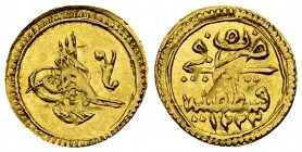 Mahmud II AV 1/4 Zeri Mahbub AH 1223/5 

Ottoman Empire. Mahmud II (AH 1223-1255/1808-1839 AD). AV 1/4 Zeri Mahbub AH 1223/5 (1812) (14 mm, 0.79 g)....