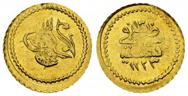 Mahmud II AV 1/4 Zeri Mahbub AH 1223/13 

Ottoman Empire. Mahmud II (AH 1223-1255/1808-1839 AD). AV 1/4 Zeri Mahbub AH 1223/13 (1820) (14 mm, 0.80 g...