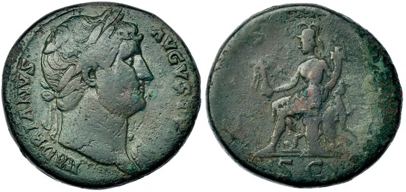 ADRIANO. Sestercio. Roma (125-128). R/ Roma sentada a izq. con la Victoria y cor...
