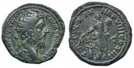 MARCO AURELIO. Dupondio. Roma (174-175). R/ La Abundancia con cornucopia y espiga; TR. P. XXIX IMP. VIII COS III, S-C. RIC-1156. CH-922. Pátina verde....