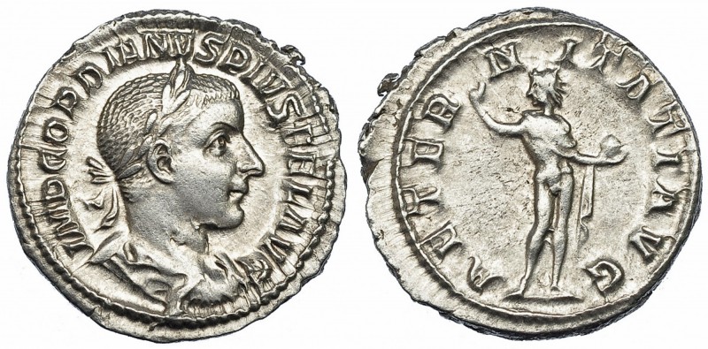 GORDIANO III. Denario. Roma (241-243). R/ El Sol sosteniendo globo. RIC-111. CH-...