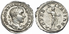 GORDIANO III. Denario. Roma (241-243). R/ El Sol sosteniendo globo. RIC-111. CH-39. MBC+.