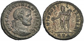 MAXIMIANO HÉRCULES. Follis. Heraclea (297-298). HTA en el exergo. R/ GENIO POPVLI ROMANI. RIC-19b. Ex C. Dattari. MBC/MBC+.