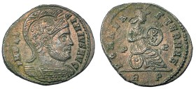 LICINIO I. Follis. Roma (318-319). Marcas: P - R en el campo. RP en el exergo. R/ ROMAE AETERNAE; en el escudo: X / V. RIC-151 (R3). MBC. Rara. Ex C. ...