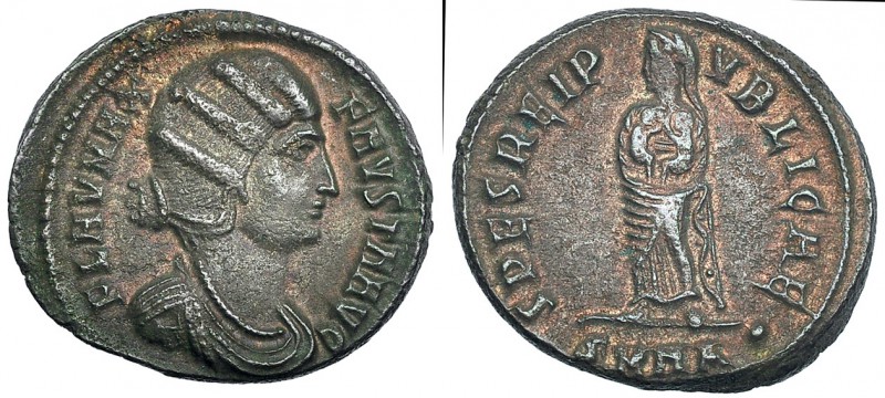 FAUSTA, ESPOSA DE CONSTANTINO I. Follis. Heraclea (326). SMHA• en el exergo. R/ ...