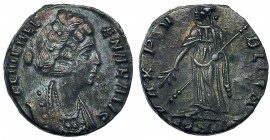 ELENA, MADRE DE CONSTANTINO I. Follis. Constantinopla (328). CONS en el exergo. R/ PAX PVBLICA. RIC-no. EBC-/MBC+. Rara. Ex C. Dattari.