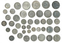 LOTE. 42 monedas de plata de varios países. Tamaño desde Dime a 1/2 corona. 1839-1972. De MBC a SC.