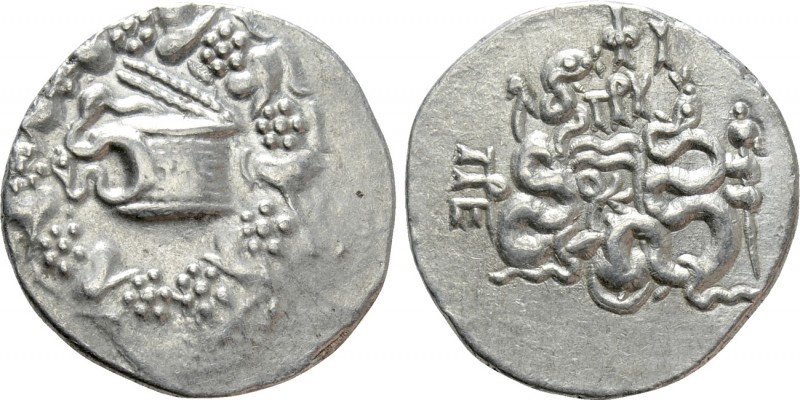 MYSIA. Pergamon. Cistophor (Circa 133-67 BC)

Obv: Cista mystica with serpent;...