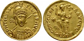 THEODOSIUS II (402-450). GOLD Solidus. Thessalonica