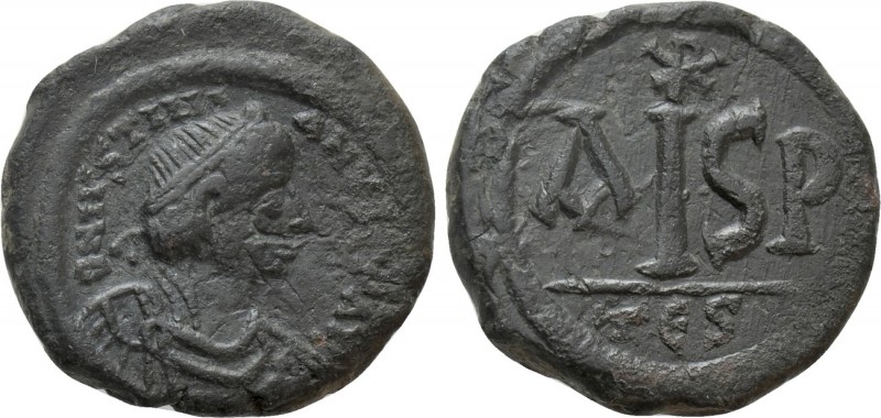 JUSTINIAN I (527-565). 16 Nummi. Thessalonica

Obv: D N IVSTINIANVS P P AVG. D...