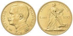 REGNO D’ITALIA
Vittorio Emanuele III, 1900-1943.
100 Lire 1912 Roma, Aratrice.
Au
Dr. Semibusto del sovrano in uniforme a testa scoperta, rivolto ...