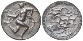 roma
Durante Repubblica Italiana, dal 1946.
Medaglia 1960 opus E. Greco.
Æ
gr. 77,15 mm 55,6
Dr. Tedofora; sullo sfondo, cerchi olimpici; a d., E...