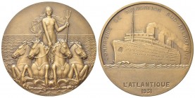 FRANCIA
III Repubblica, 1871-1940.
Medaglia 1931 opus L. Bazor.
Æ
gr. 147,55 mm 63,1
Dr. Carro marittimo che emerge dalle onde, con quattro caval...