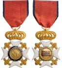 ITALY - KINGDOM Of NAPLES AND Of THE TWO SICILIES
Order of Francis I
A Knight’s cross in GOLD, 60x41 mm, with white enameled arms, flanked by beauti...