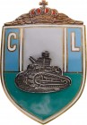 ROMANIA
7 Years Badge of the Combat Vehicle Regiment
Breast Badge, 60x42 mm, gilt Silver, hallmarked "KK-900" vertical pin on the back, M.S.B.R. 536...