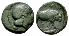 Lucania. Thourioi. AE 14. 435-405 BC. (HN Italy-1904). Anv.: Head of Athena right, wearing Attic crested helmet, decorated with wreath of olive. Rev.:...