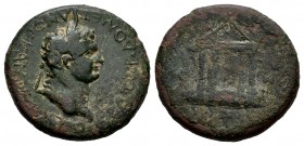Domitian. AE 20. 81-96 AD. Moesia, Tomis. (AMNG-2594-5). (Rpc-404). Anv.: ΑΥΤΟ ΔΟΜΙΤΙΑΝΟC ΚΑΙCΑΡ, laureate head of Domitian right. Rev.: Tetrastyle te...
