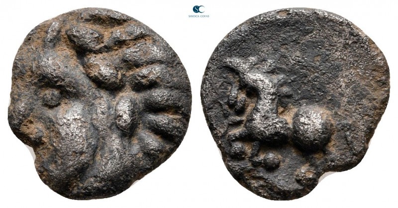 Central Europe. The Vindelici circa 120-80 BC. 
Quinarius AR

13 mm, 1,74 g
...