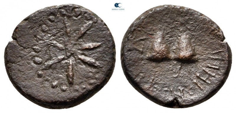 Sicily. Possibly Tyndaris after circa 214 BC. 
Bronze Æ

15 mm, 2,38 g


...