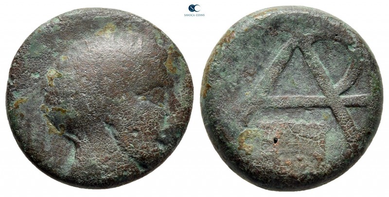 Arkadia. Megalopolis circa 340-275 BC. 
Trichalkon Æ

15 mm, 5,05 g



ne...