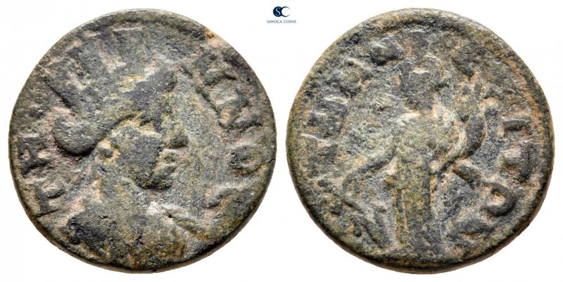 Aiolis. Temnos. Pseudo-autonomous issue AD 253-268. 
Bronze Æ

17 mm, 3,57 g...